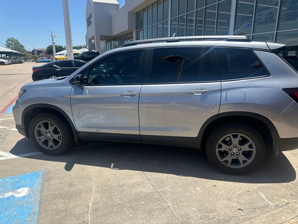 2025 HONDA Passport