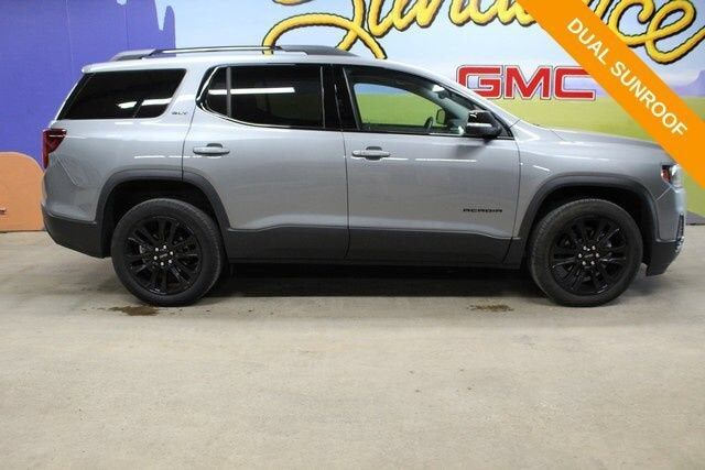 2023 GMC Acadia