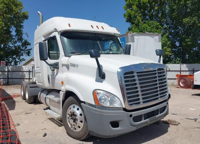 2014 FREIGHTLINER Cascadia
