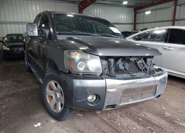 2006 NISSAN Titan