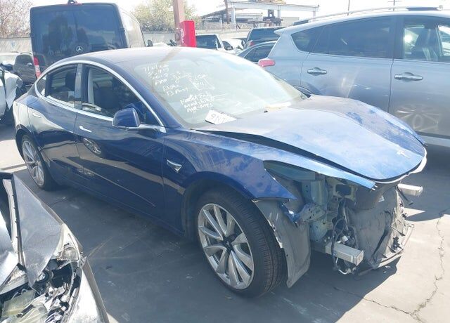 2018 TESLA Model 3