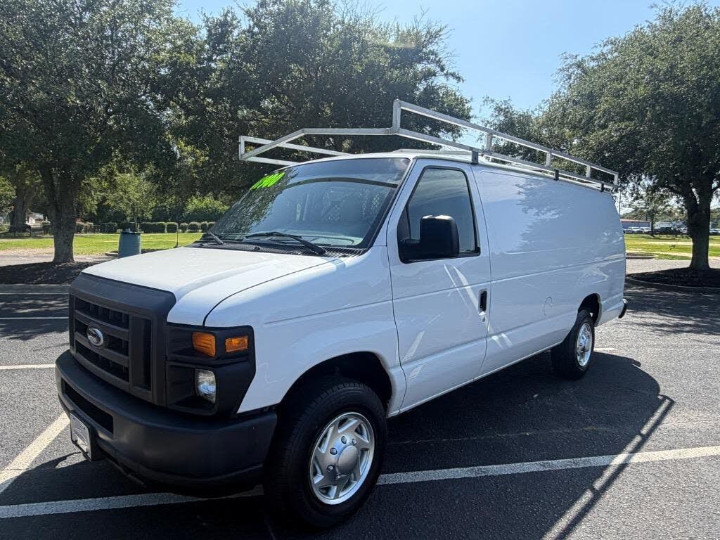 2011 FORD E-150