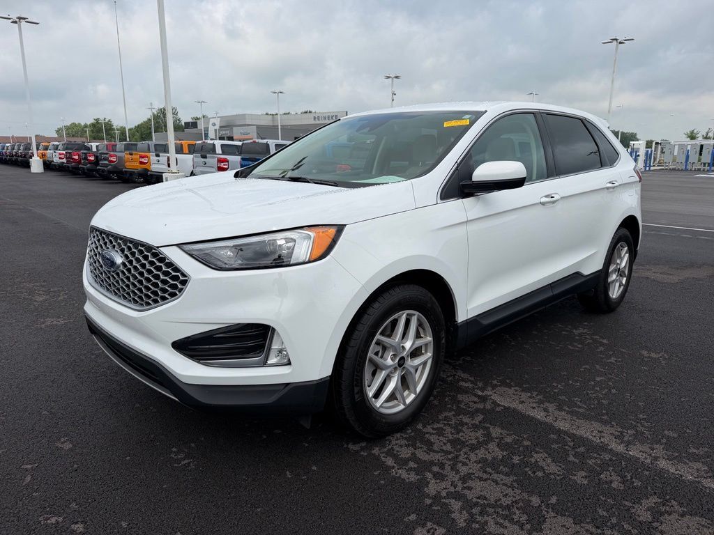2024 FORD Edge