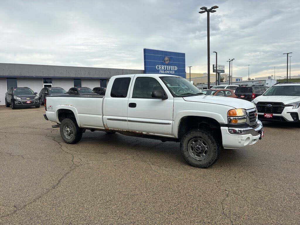 2005 GMC Sierra