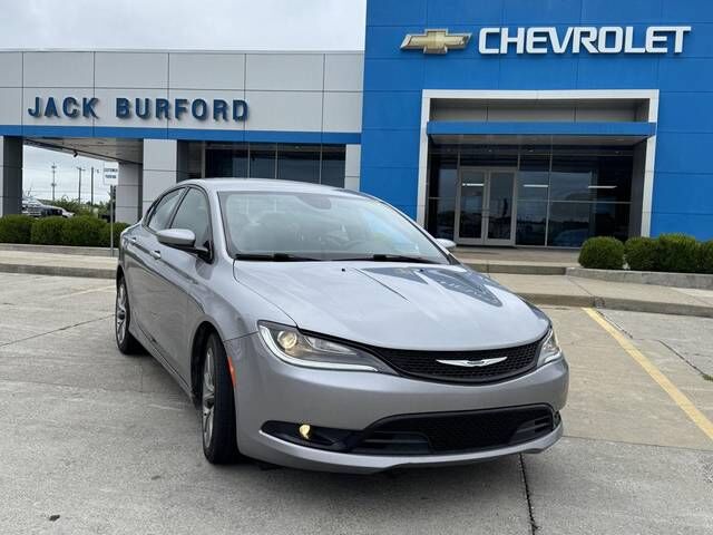 2015 CHRYSLER 200