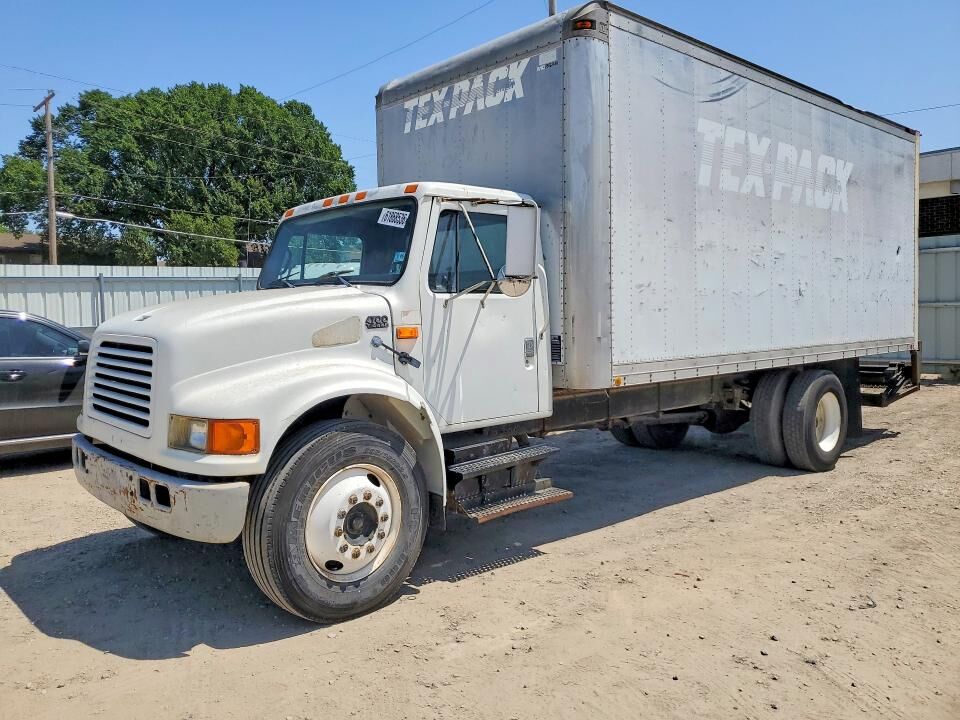 1995 INTERNATIONAL 4700
