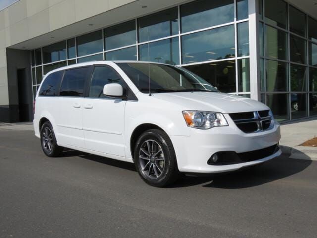 2017 DODGE Grand Caravan