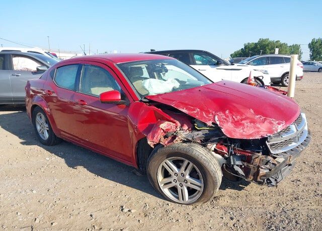 2011 DODGE Avenger