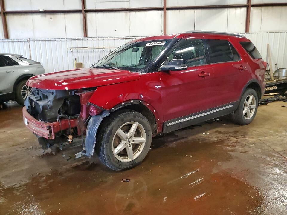 2017 FORD Explorer