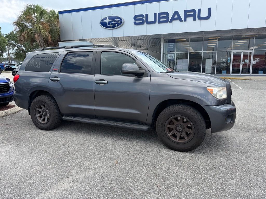 2014 TOYOTA Sequoia