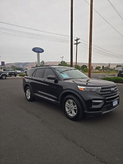 2023 FORD Explorer