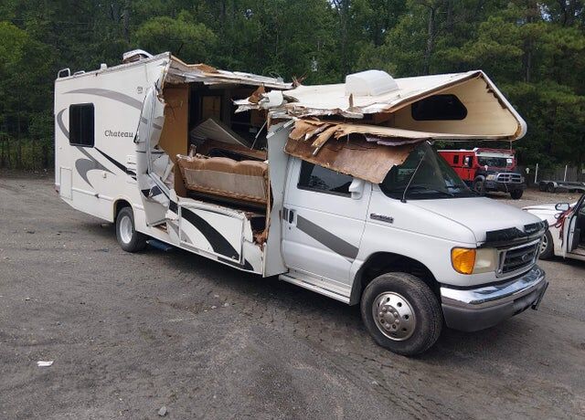 2006 FORD E-450