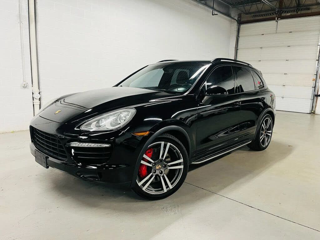 2011 PORSCHE Cayenne