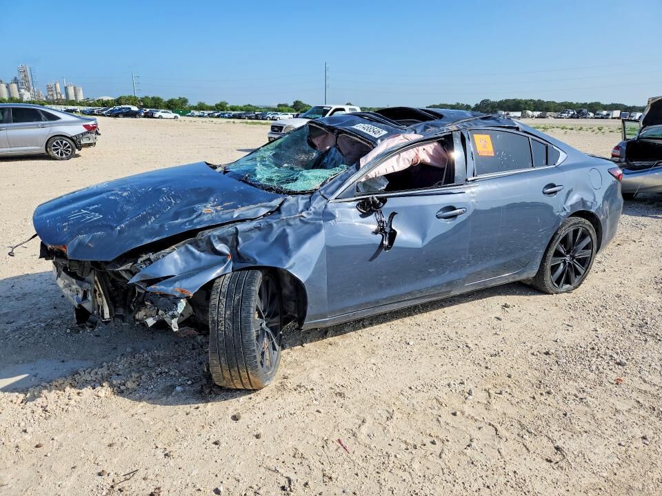 2021 MAZDA Mazda6