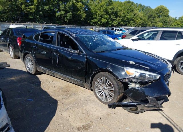 2015 KIA Cadenza