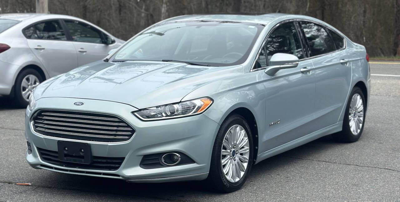 2013 FORD Fusion