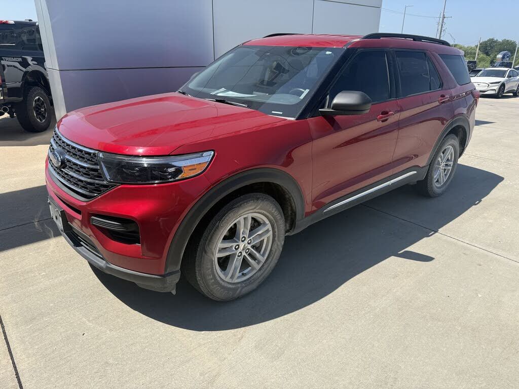 2020 FORD Explorer