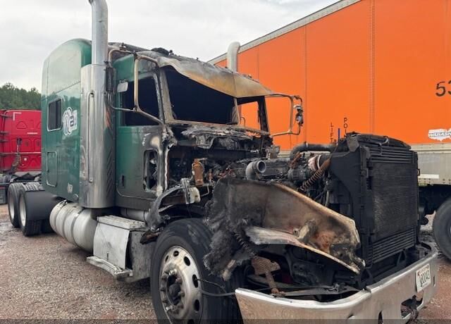 2010 PETERBILT 386