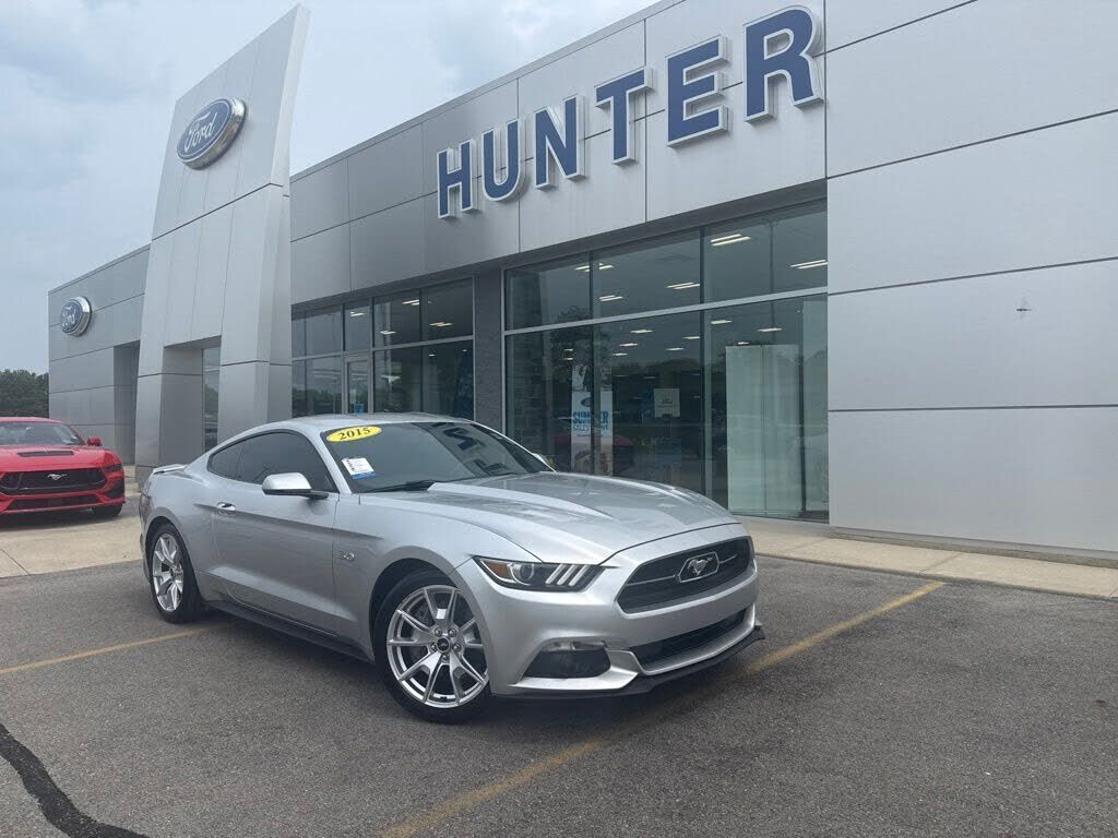2015 FORD Mustang