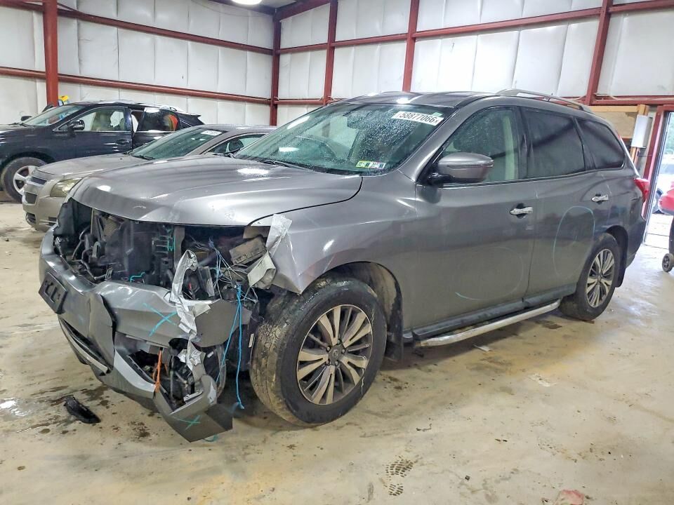 2018 NISSAN Pathfinder