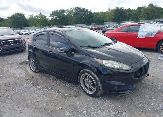 2016 FORD Fiesta