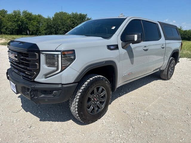 2024 GMC Sierra
