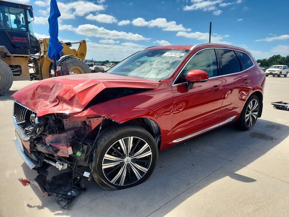 2023 VOLVO XC60