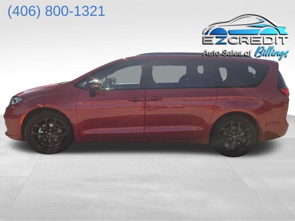 2025 CHRYSLER Pacifica