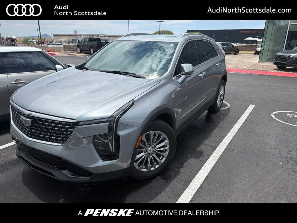 2024 CADILLAC XT4