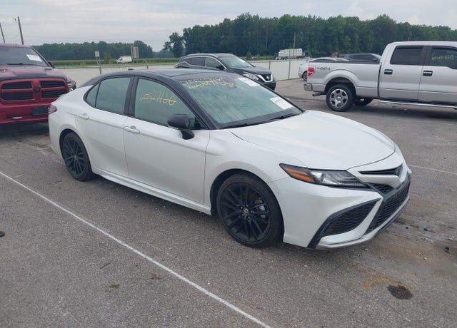 2024 TOYOTA Camry