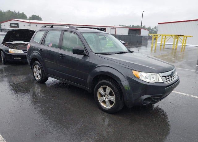 2011 SUBARU Forester