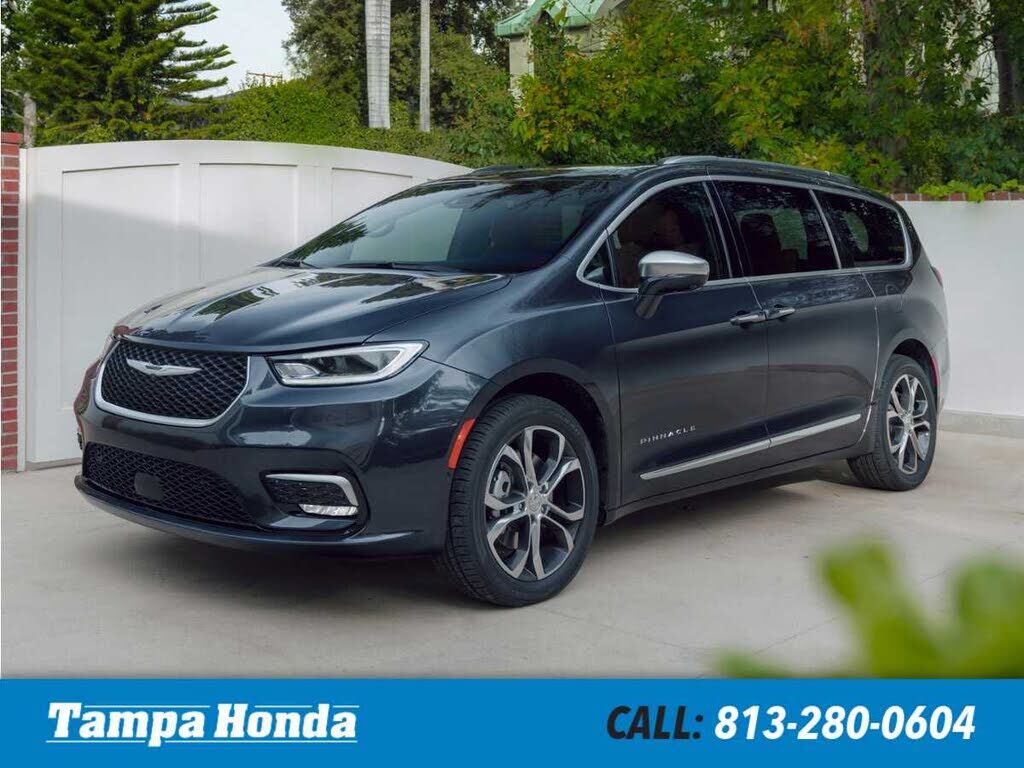 2022 CHRYSLER Pacifica