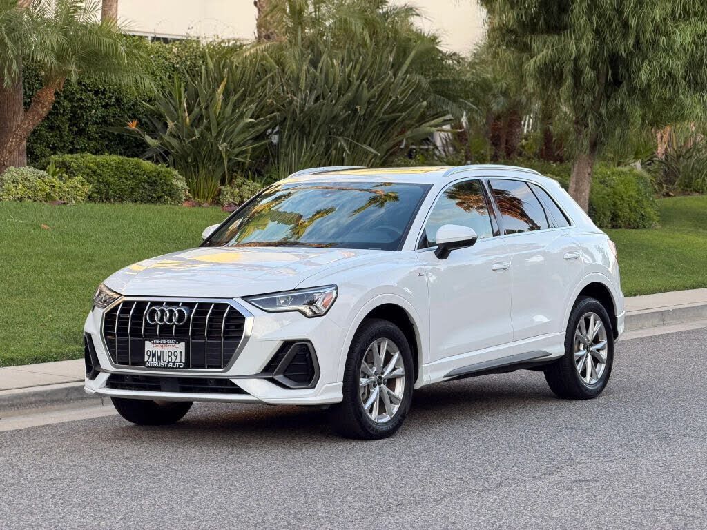2024 AUDI Q3