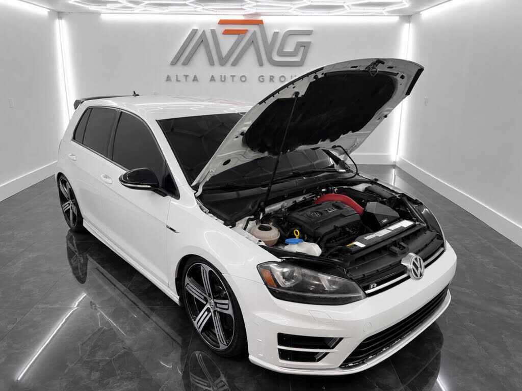 2016 VOLKSWAGEN Golf R