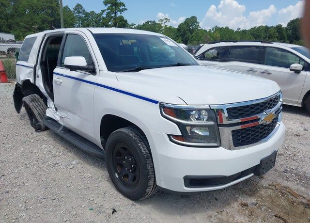 2017 CHEVROLET Tahoe