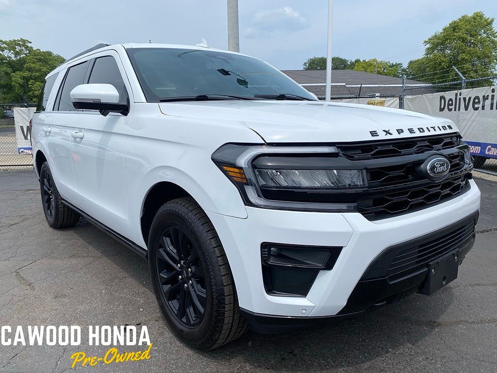 2022 FORD Expedition