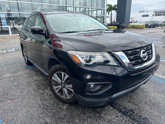 2018 NISSAN Pathfinder