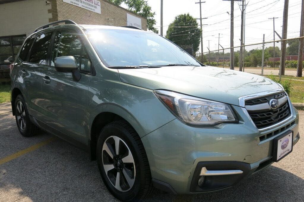 2018 SUBARU Forester