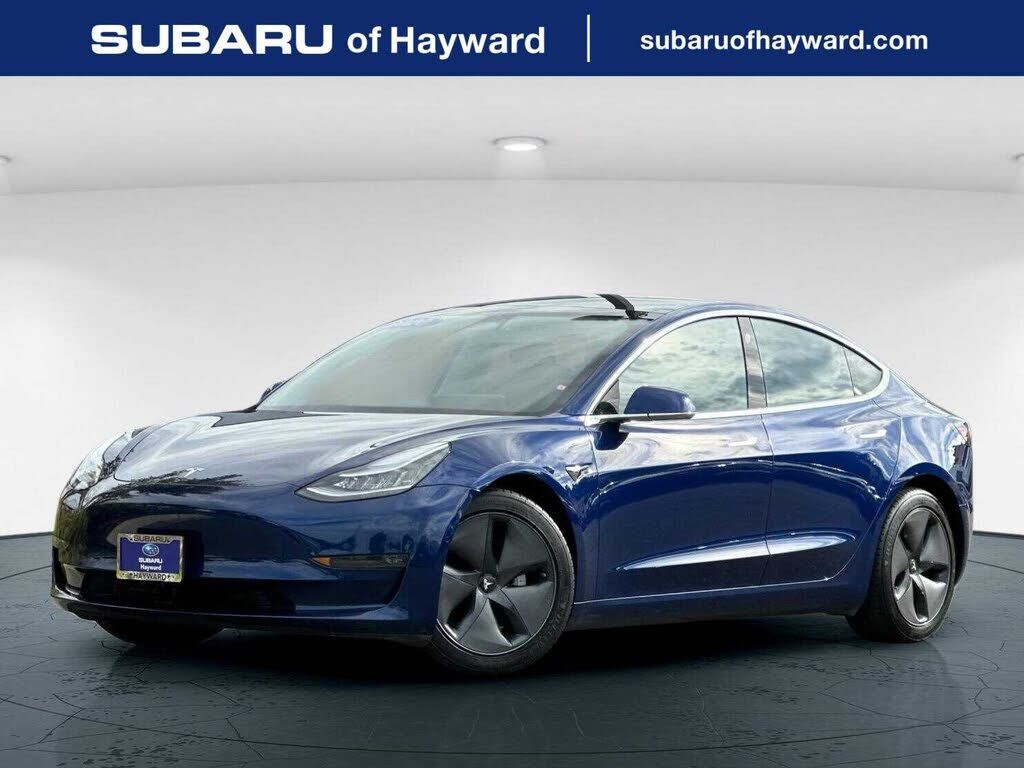 2020 TESLA Model 3