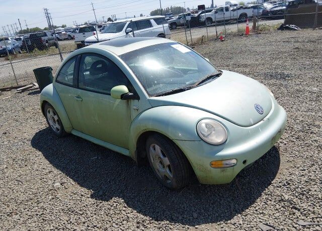 2001 VOLKSWAGEN Beetle