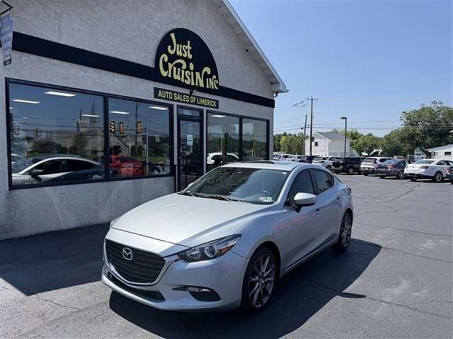 2018 MAZDA Mazda3