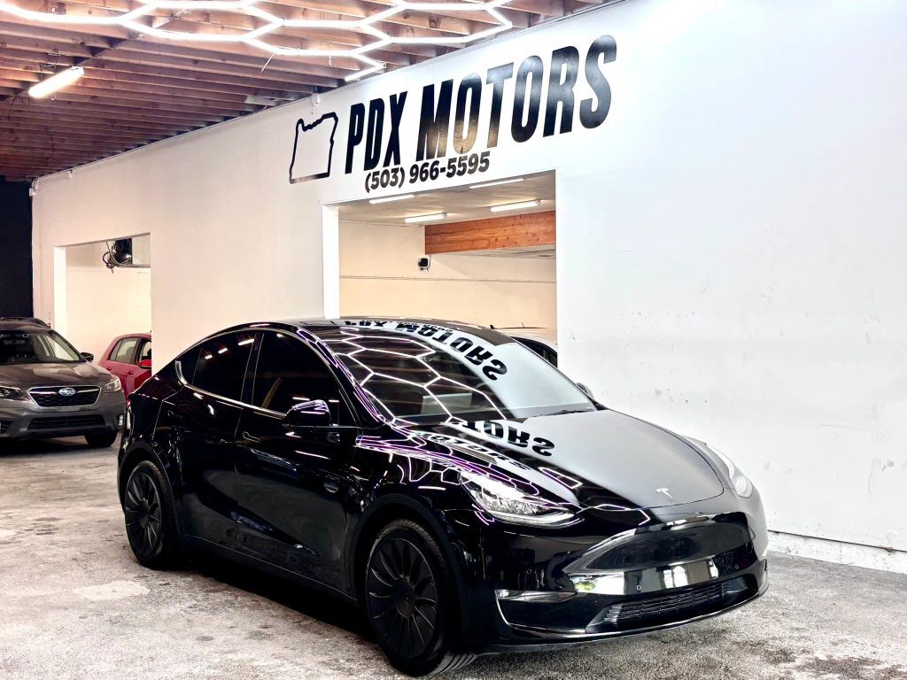 2021 TESLA Model Y