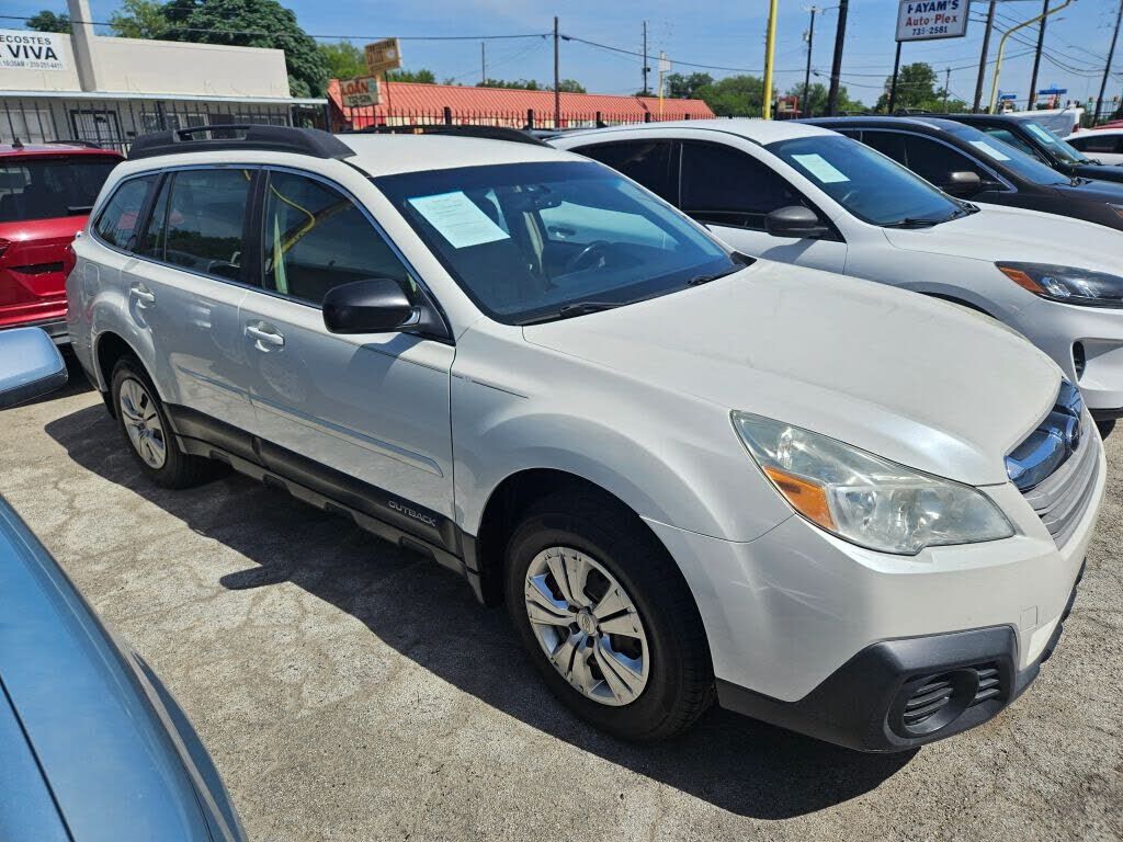 2014 SUBARU Outback