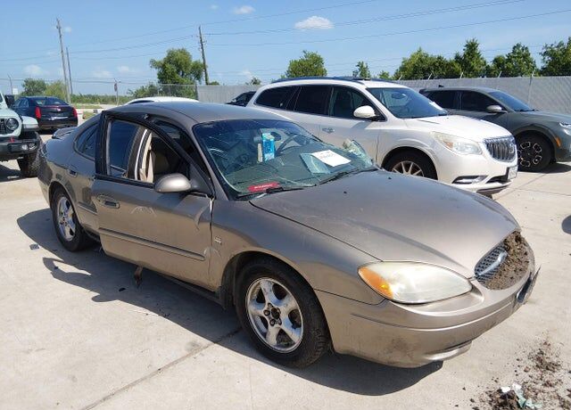 2002 FORD Taurus