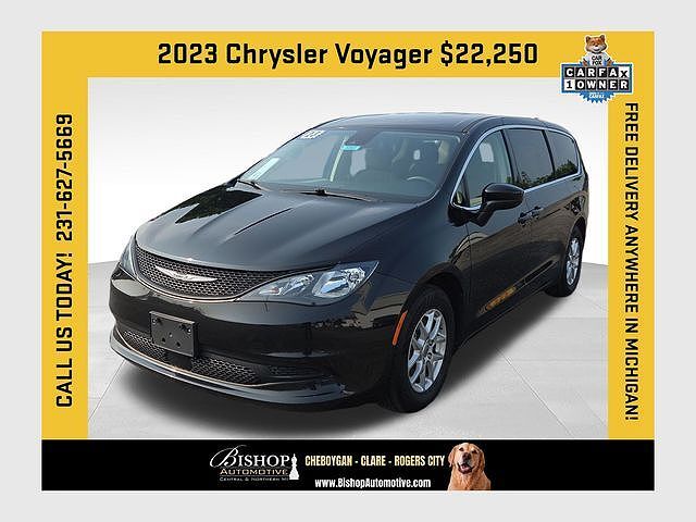 2023 CHRYSLER Voyager