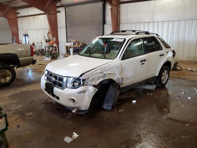 2010 FORD Escape