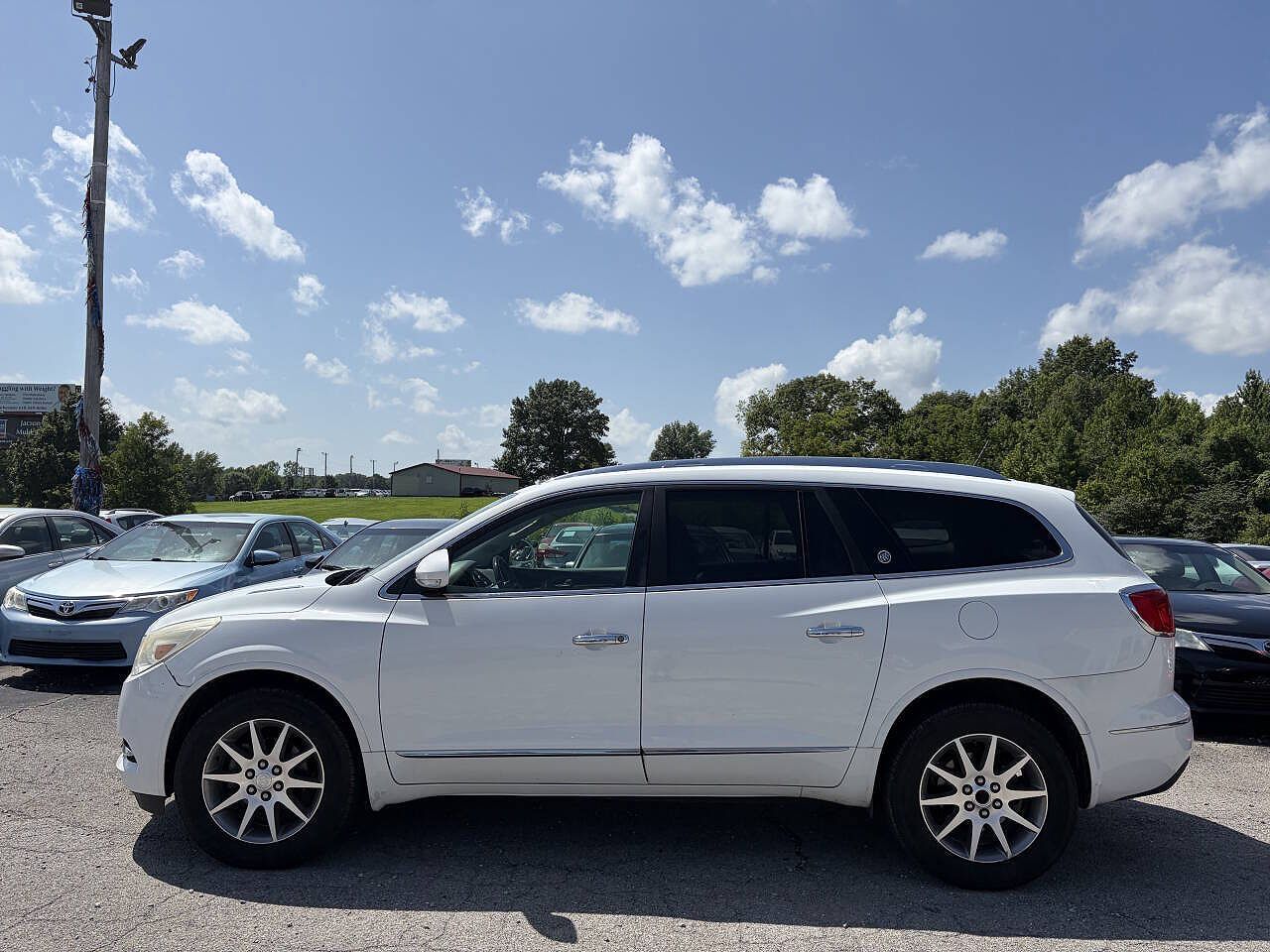 2016 BUICK Enclave