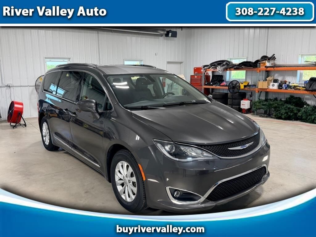 2019 CHRYSLER Pacifica