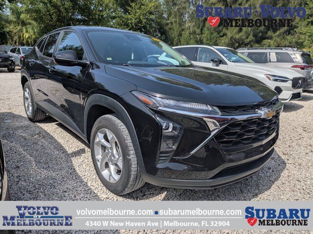 2024 CHEVROLET Trax