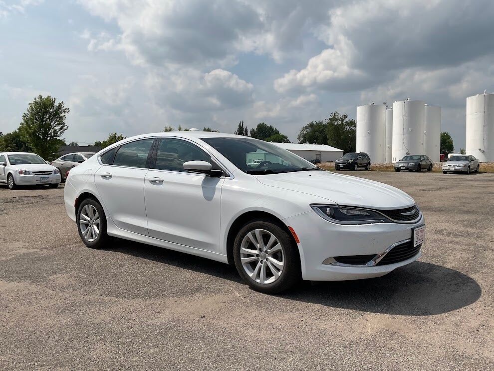 2015 CHRYSLER 200